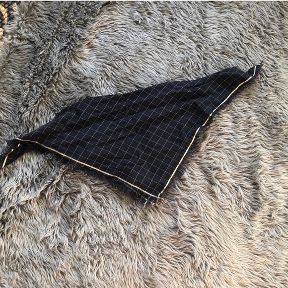 Madewell Windowpane Bandana - Picture 5 of 5